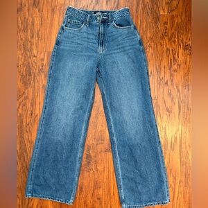 Hollister ultra high rise baggy jeans